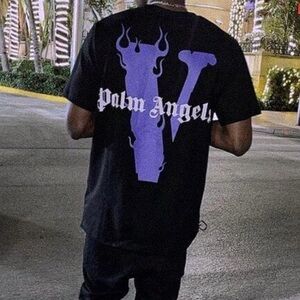 Vlone x Palm Angels T-Shirt. Large. Authentic. Black and purple.